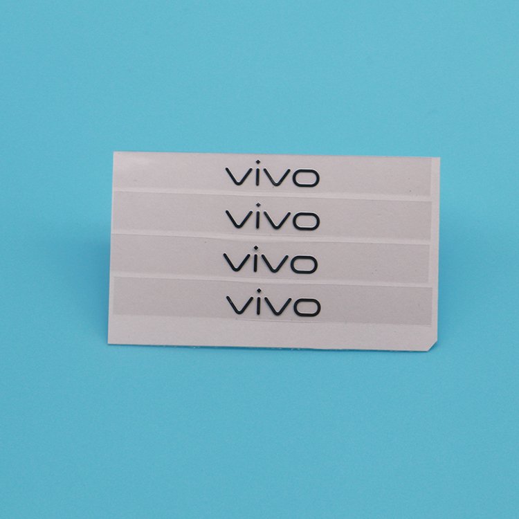 Custom Gunmetal Nickel Metal Logo Badges for Premium Products