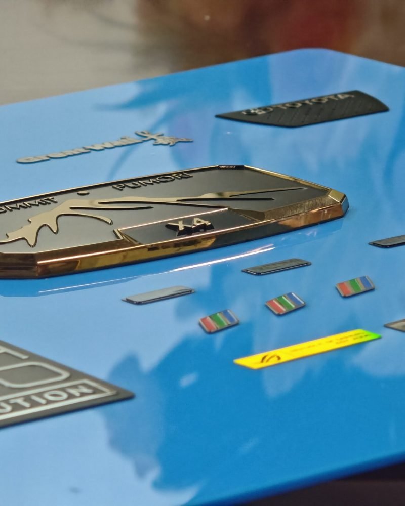 Customs metal labels
